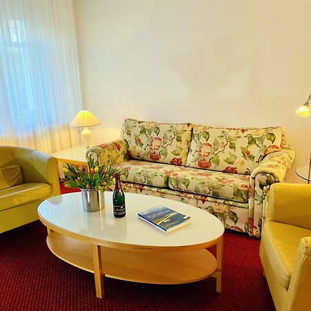Haus Kastell - Suite Strandglueck Heringsdorf  Exteriér fotografie