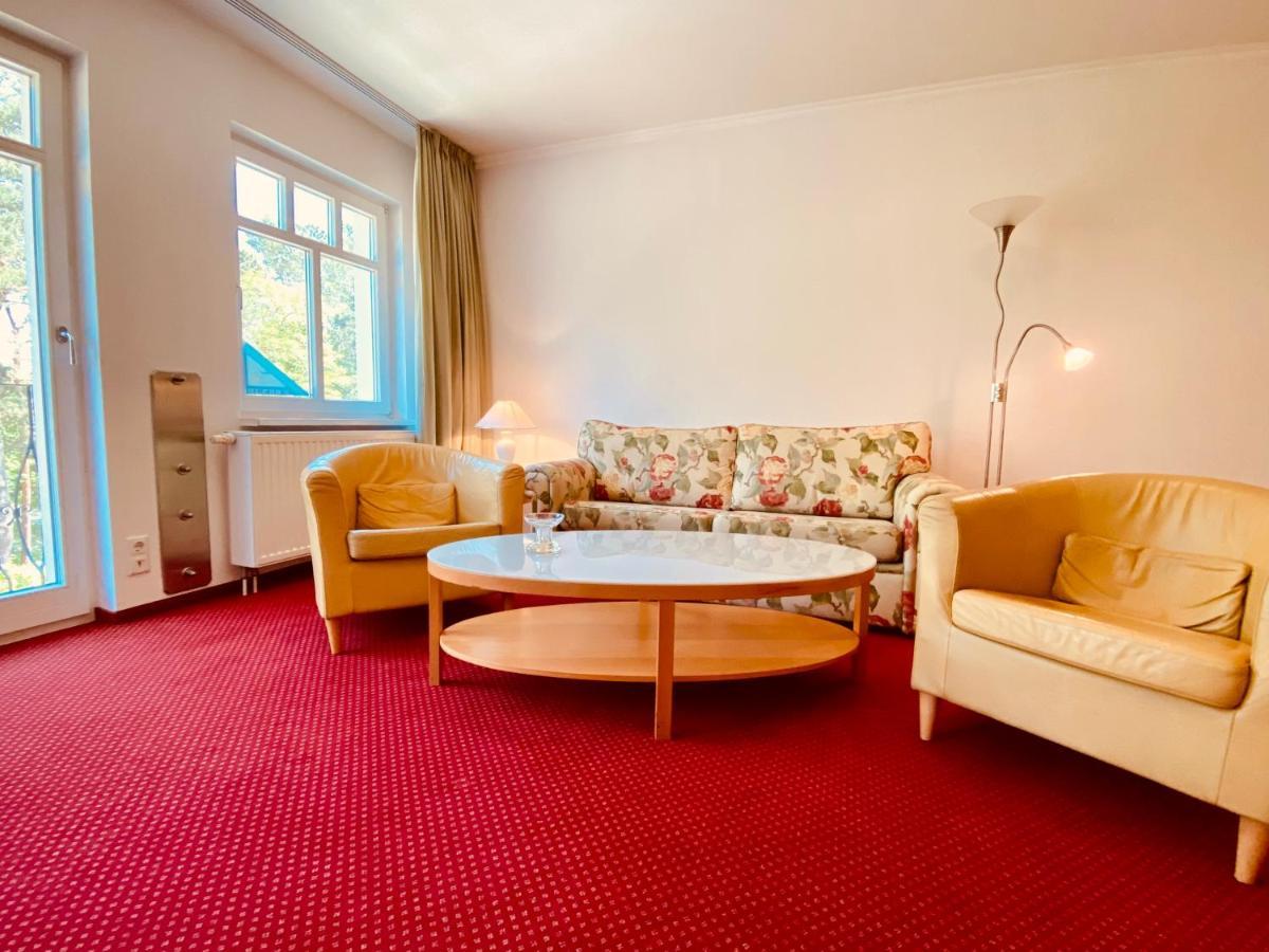 Haus Kastell - Suite Strandglueck Heringsdorf  Exteriér fotografie